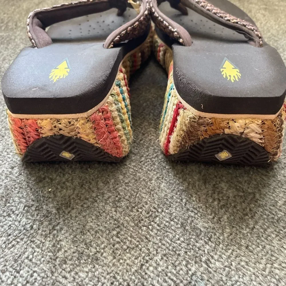 Volatile Multicolor Island Wedge Woven Sandals size 8